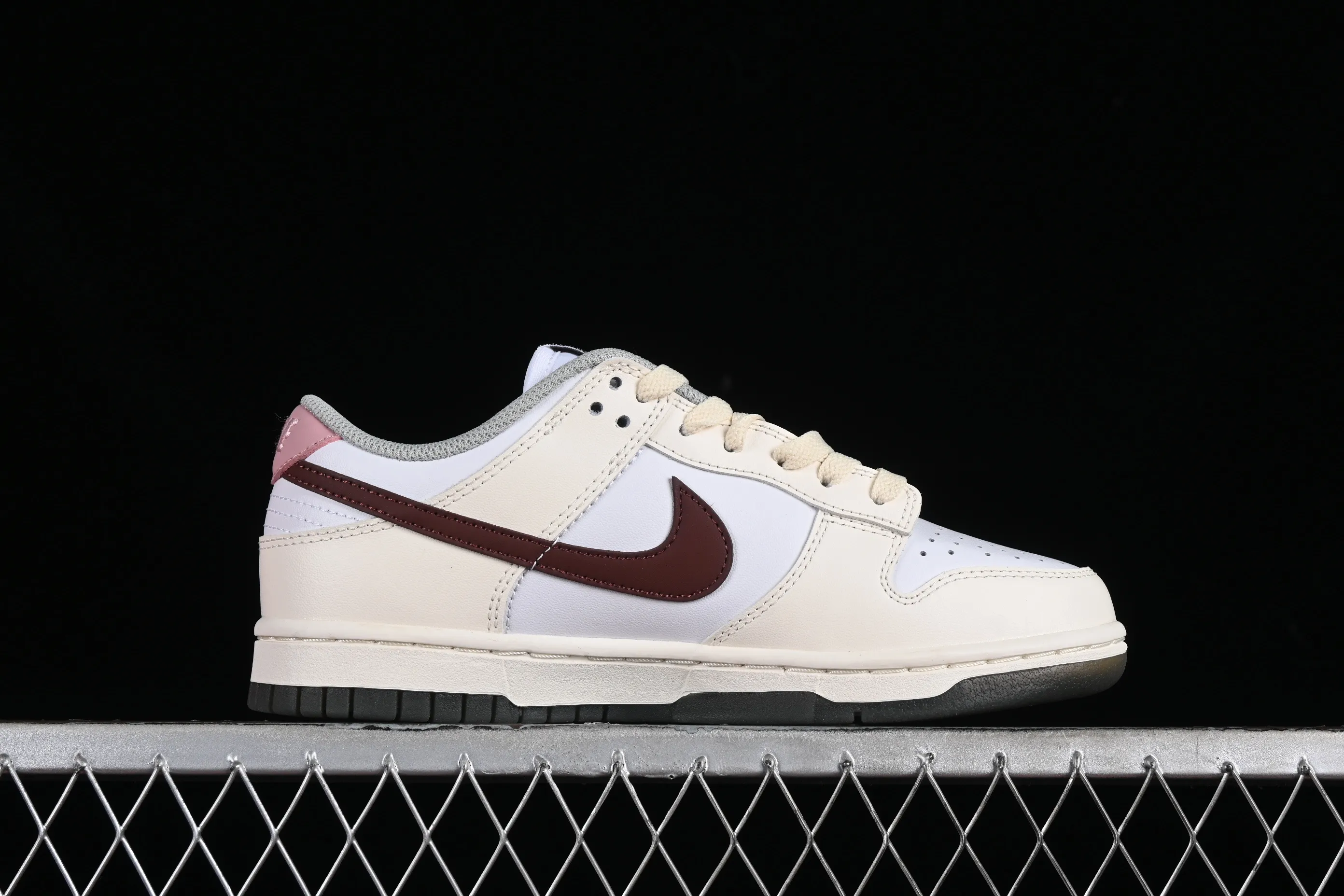 All categories Nk SB Dunk series Nk SB Dunk Low low-top sneakers Nk Dunk Low Valentine's Day limited SB low-top sports and leisure sneakers DD1503-117
